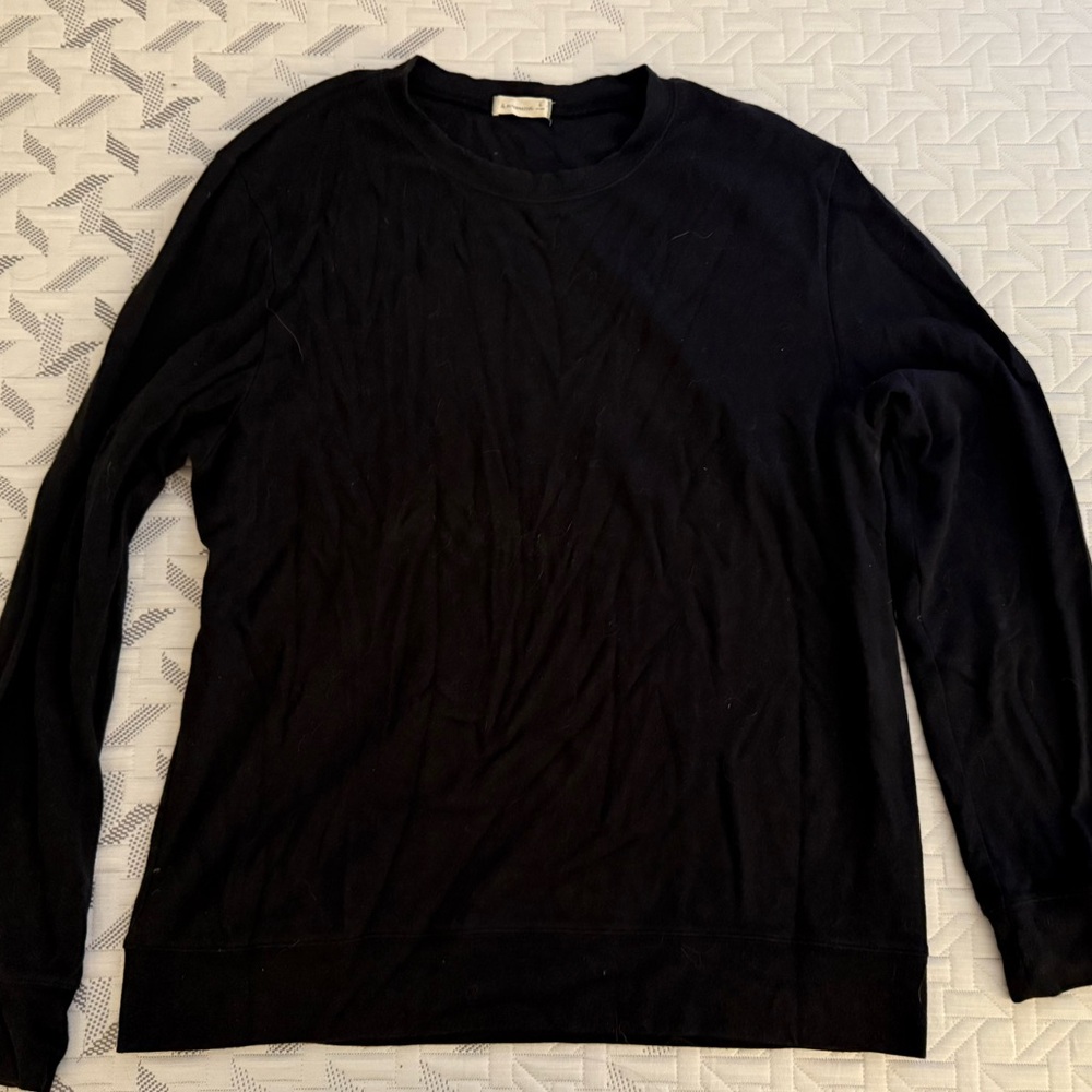 Alternative black long sleeve shirt men’s size L